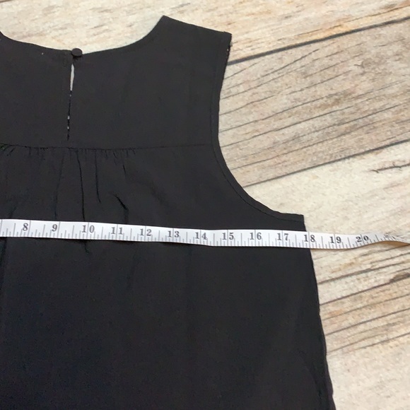 Ladies Boho style warm weather top - Picture 5 of 7